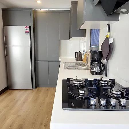 Lara Martili Beach Homes 5 * أنطاليا